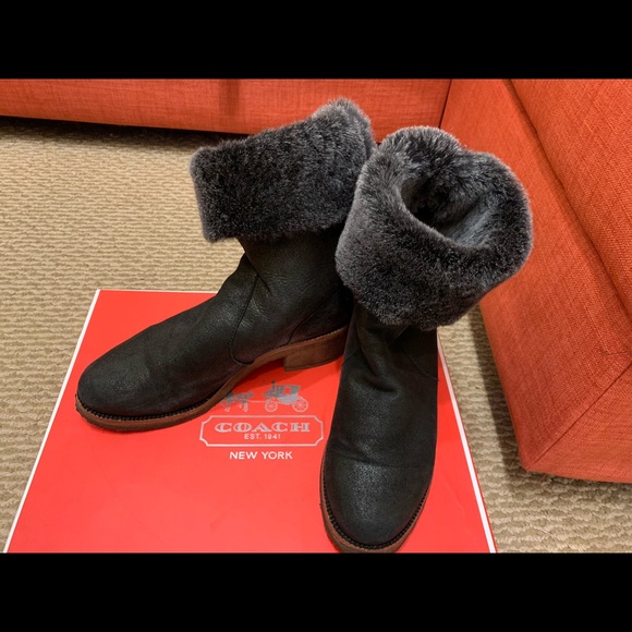 ✨SOLD ✨Coach Patsy Metallic Wash Shearling Boots - Picture 5 of 12